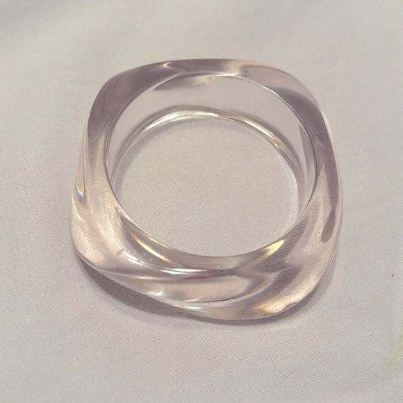Clear Lucite Bangle Bracelet - Picture 5 of 6